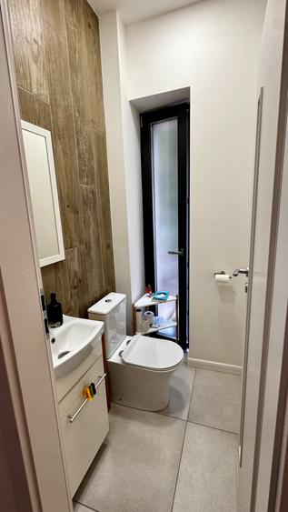Casa de vanzare tip duplex- proprietate exclusiva in Centru vechi -curte privata