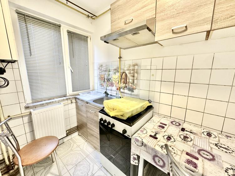 Apartament cu 2 camere - etaj 1 - piata Doina - zona Sagului - 11