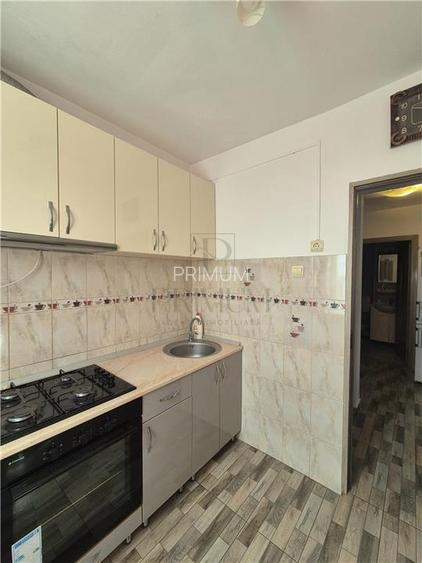 DAMBOVITA - 2 CAMERE - DECOMANDAT - CENTRALA PROPRIE - 7