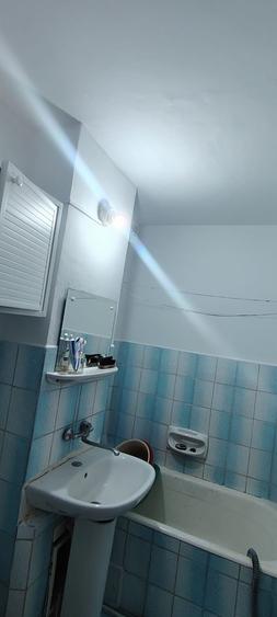 Apartament 2 camere etaj 1 la strada Primaverii