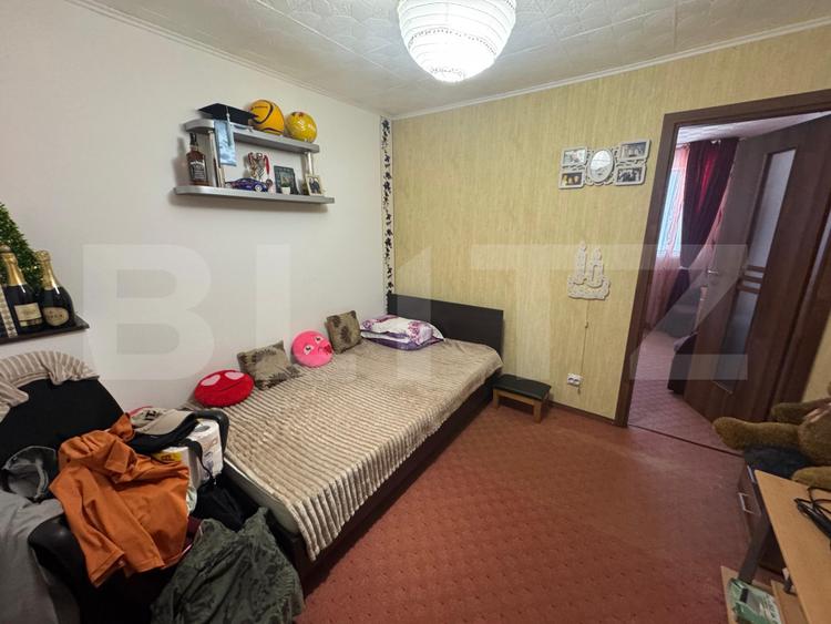 Apartament 3 camere, 50 mp, zona Stadionului Valea Rosie