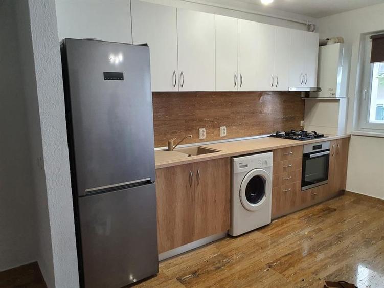 Apartament 2 camere cu balcon in City Residence