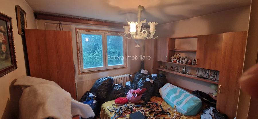 APARTAMENT DE VÂNZARE CU DOUĂ CAMERE IN ZONA DRUMUL TABERI SEC.6 - 2