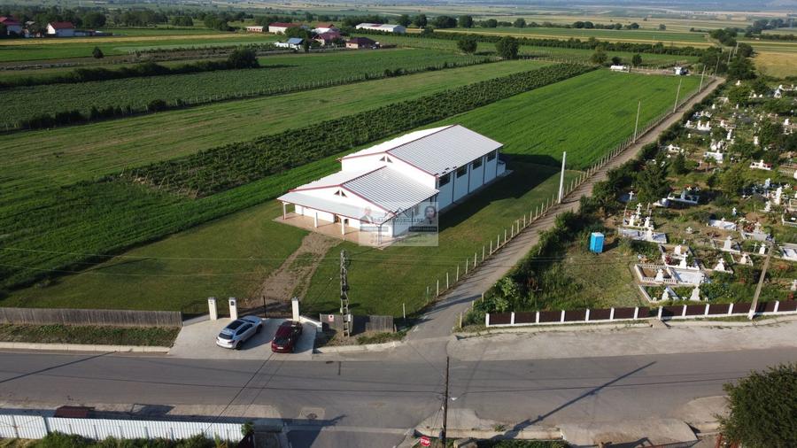 Hala in Paunesti- Vrancea/ la 5 min de E85 si A7 cu punct de preluare Domnesti