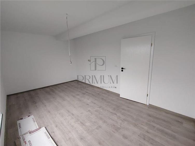 Duplex despartit - finisaje moderne - zona buna