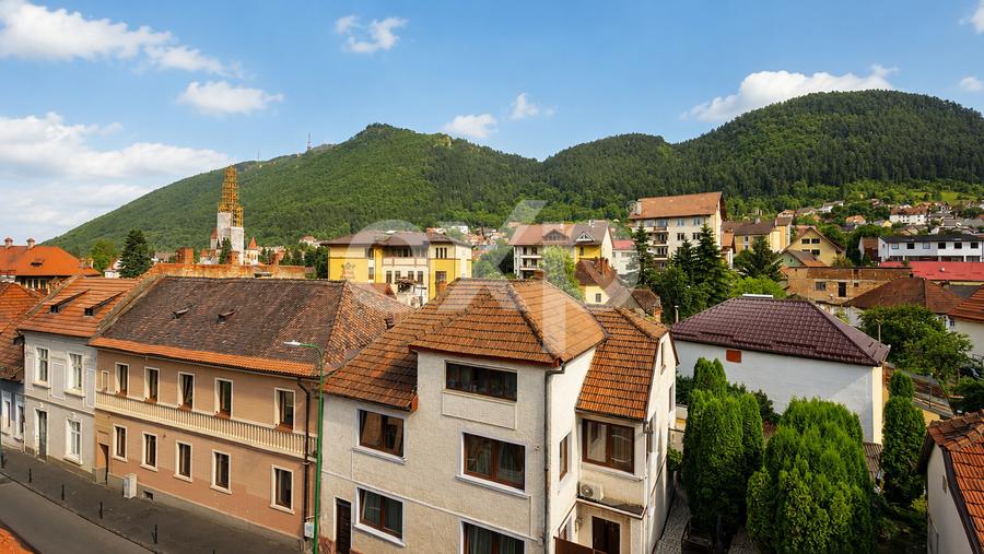 Apartament boutique | 108 mp utili | 95 m de Piața Unirii | Schei, Brașov