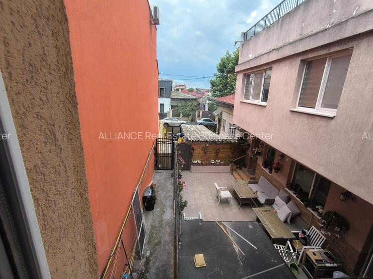 CENTRU - Casa solida cu etaj ,la pret de apartament ! - 13
