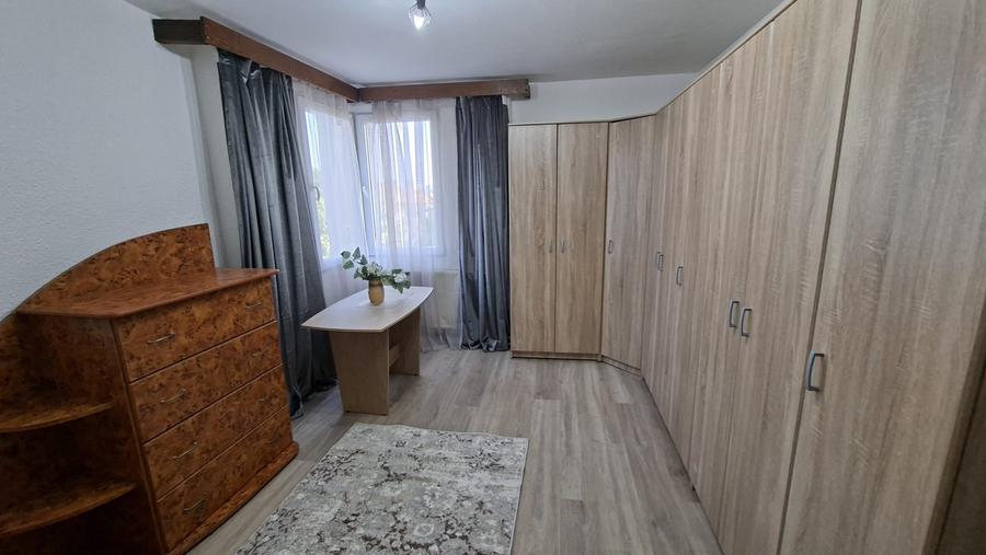 De inchiriat apartament 3 camere, Tg. Mures, Ultracentral