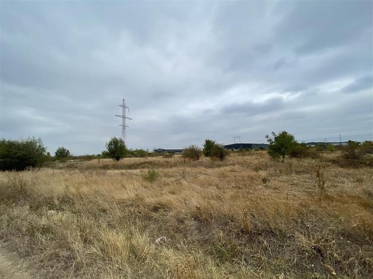 Vanzare teren intravilan zona industriala 5000 mp - Chiajna A1 Ilfov