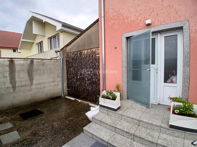 RECO Casa la cheie in Cartierul tineretului - 26