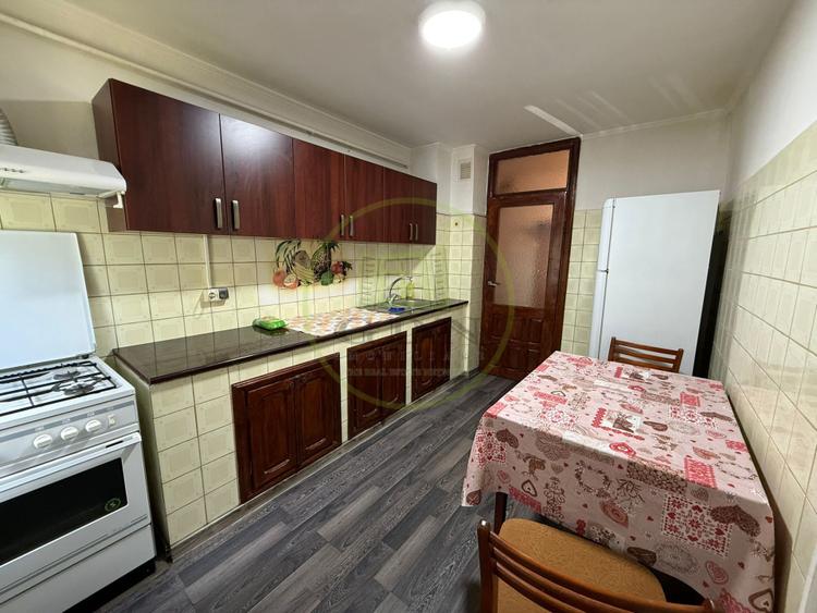 Apartament 4 camere, 91.74 mp, cartier 1 Mai, zona Pelendava