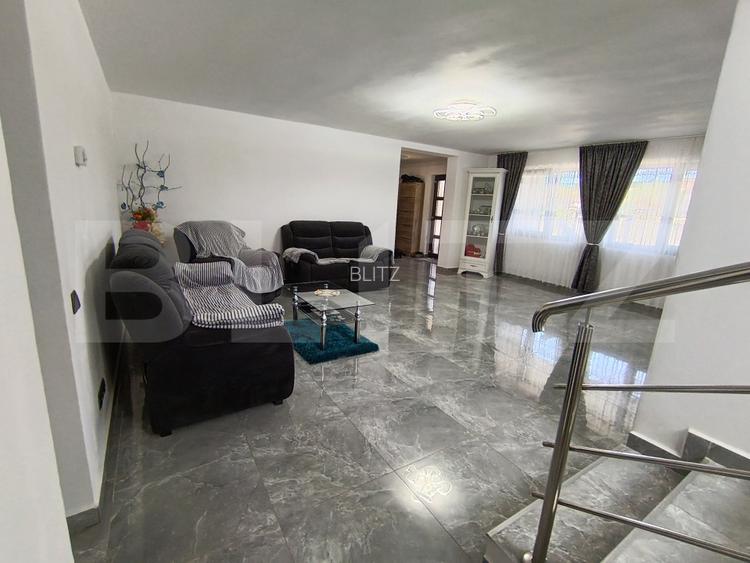 Casa cu 4 camere mobilata și utilata în suprafață de 237,9 mp - 4