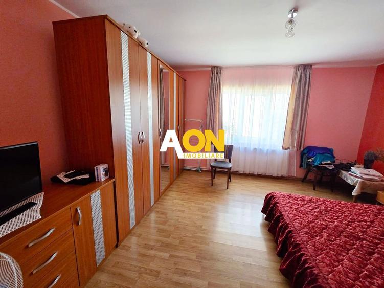 Casa 5 camere, 400 mp teren, zona Gara