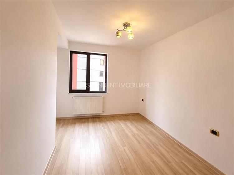 Compozitie generoasa, loc parcare, boxa, Isaran Residence, Tractorul, Brasov - 6