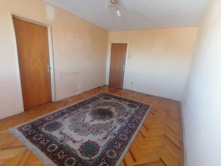 Vanzare apartament 2 camere Cartier Razboieni