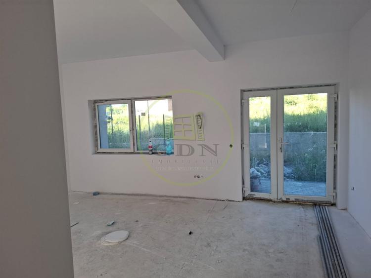 Duplex 4 camere, 128 mp, 2 locuri de parcare.