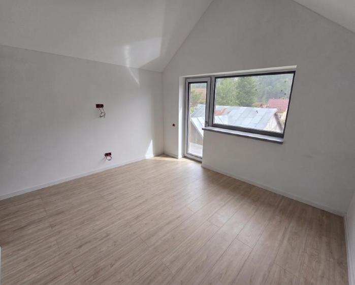 DIRECT PROPRIETAR | 125 mp | Rate la dezvoltator | Zamora Busteni