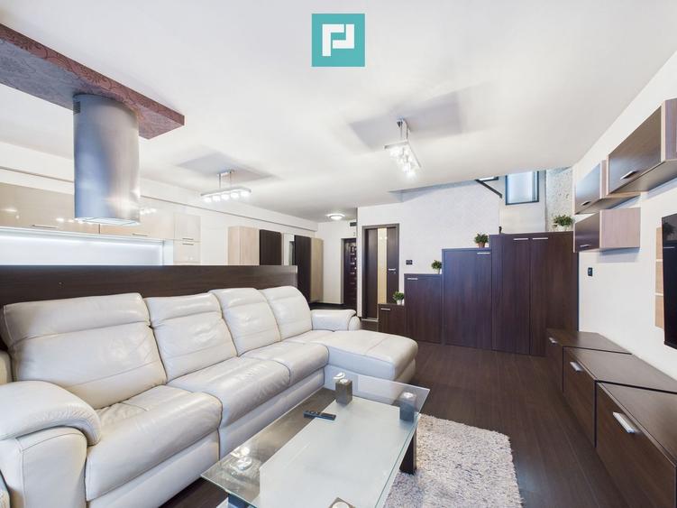 Penthouse 3 camere cu scară interioară ARED UTA