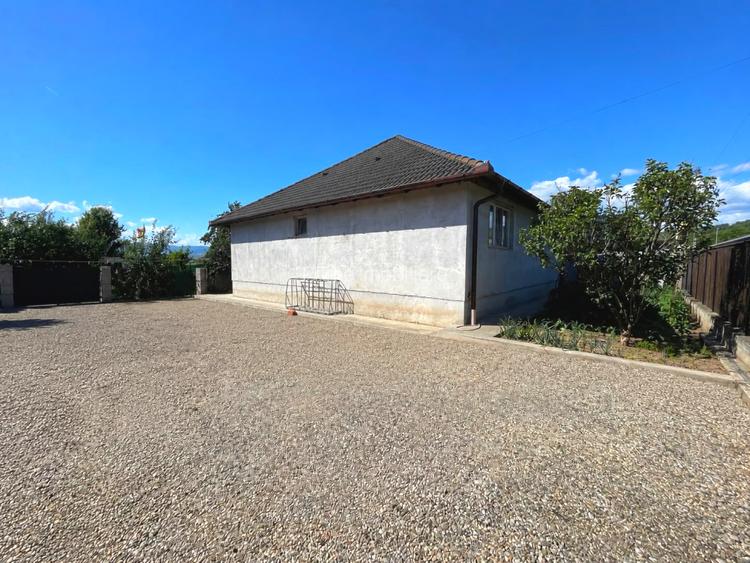 Casă de vânzare | 3 dormitoare | 120mp utili | Teren 700mp | Garaj | zona Ciugud - 11