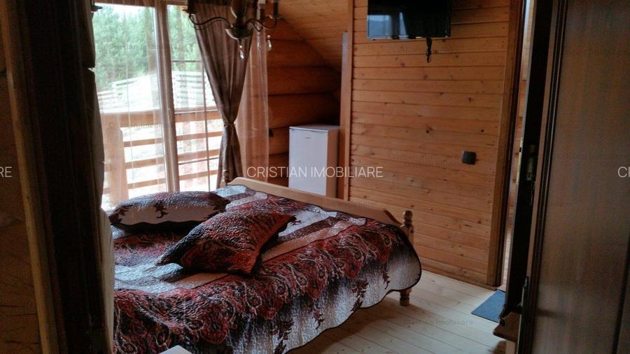 RATE Pensiune 12 cam Superba*** malul Lac Mocearu piscina ,16277mp - 27