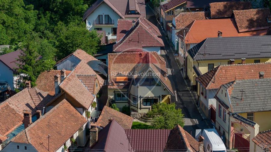 Casă cu farmec tradițional și zona pitoreasca - Râșnov | 0% comision