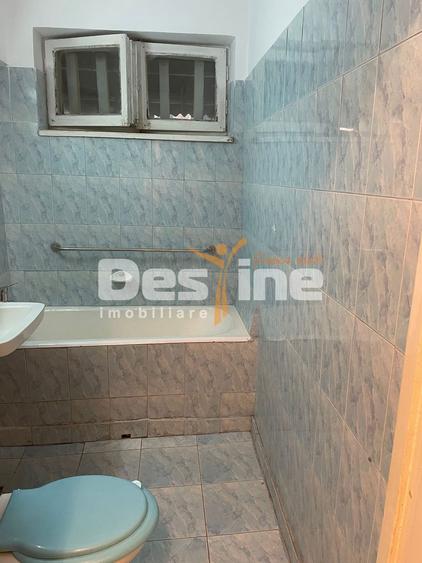 Apartament 3 camere semidecomandat , Bd. 1 Mai ,Sector 6 ,