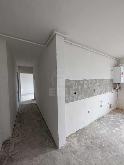 Apartament 3 camere semidecomandat zona Somesului