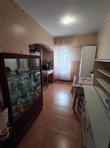 Camera de inchiriat in Apartament cu 3 camere decomandat cu 2 bai - 5