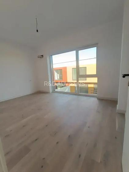 Apartament tip duplex 4 camere cu grădină | Comision 0 - 8