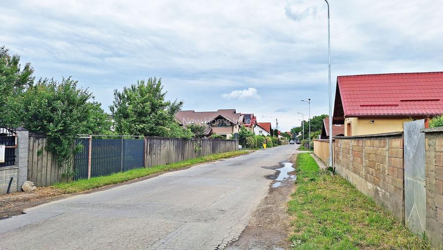 Gradina superba de 889mp in Sanpetru, intre case, toate utilitatile - 7