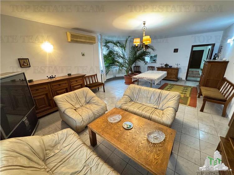 Vila de vanzare in Branistea, teren 2665 mp