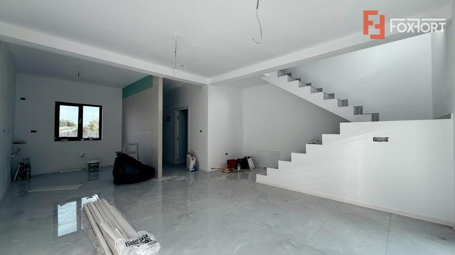 Duplex 3 camere si 2 bai - Asfalt, zona Sanandrei