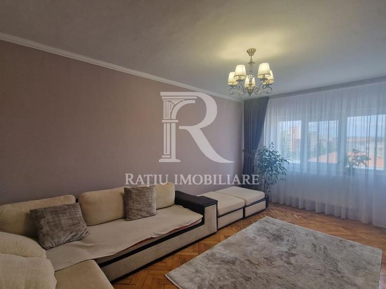 Apartament cu 3 camere | Zona Biserica Emanuel | Oradea