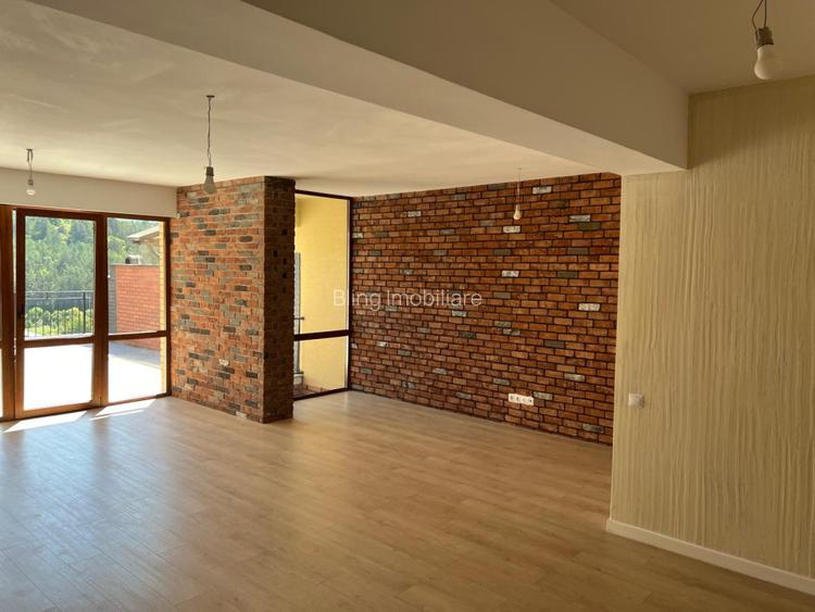 Apartament de 4 camere, 120 mp, terasa de 70 mp, view SUPERB, zona Vivo - 13