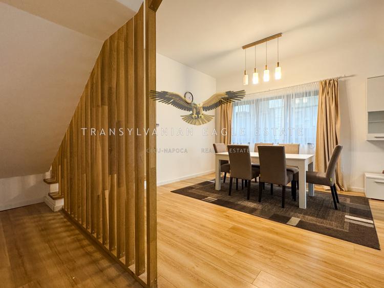 Casă modernă de tip duplex situată în Cartierul Europa