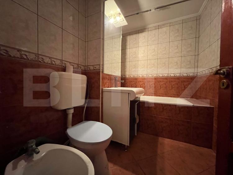 Apartament cu 2 camere, 55 mp, zona Decebal