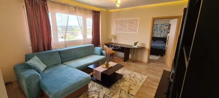 Apartament cu 3 camere, zona Palas - 3
