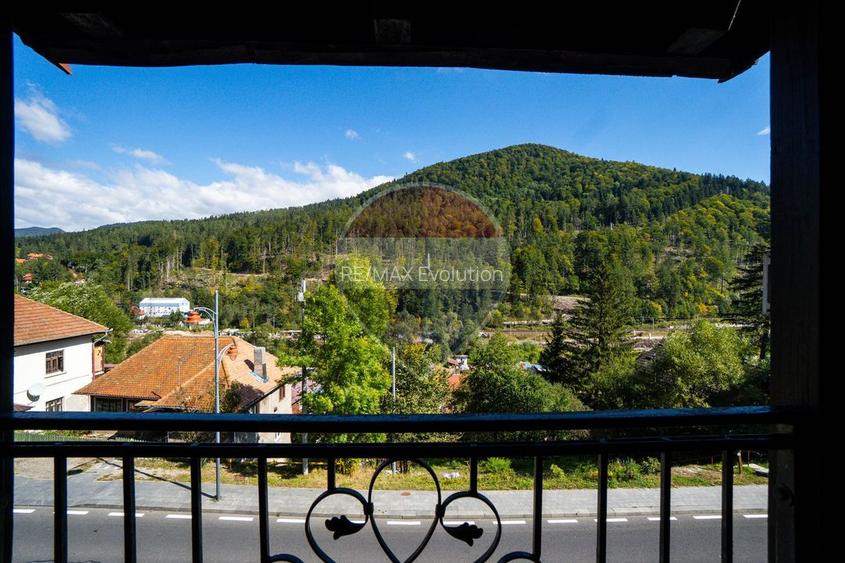Vilă 10 cam în Sinaia zona Peleș | Randament estimat 2 cifre