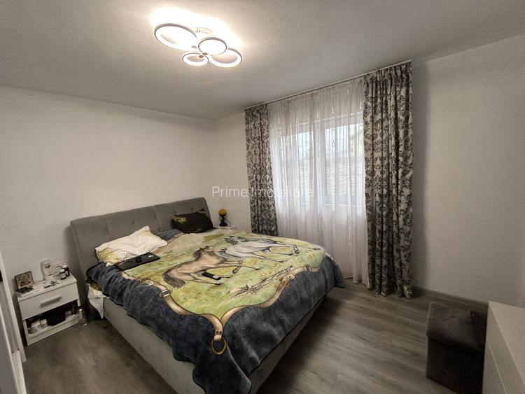 Casă de vânzare, 4 camere, 2 bai - 128 mp utili + 18 mp terasa - Zona Lidl - 5