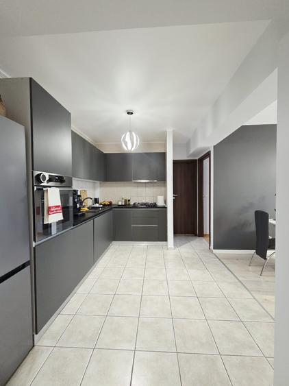 2 camere BLOC NOU 71 mp etaj intermediar vedere catre Dunare mobilat