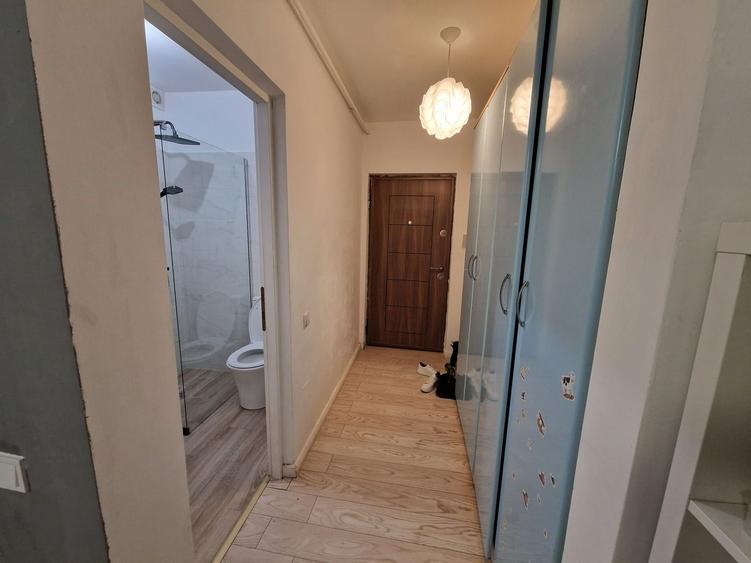COMISION 0%Apartament 3 camere 74 mp , parcare Floresti str Sub Cetate