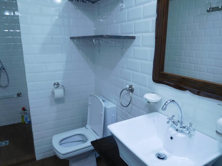 Apartament elegant, 4 camere, zona Iulius Mall
