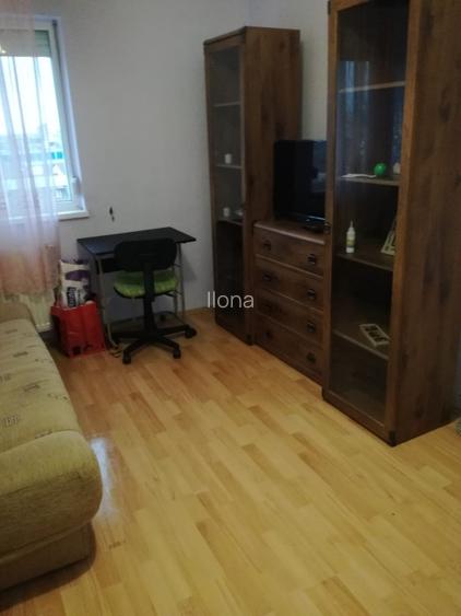 Inchiriez apartament doua camere mobilat etaj V Oradea  - 4
