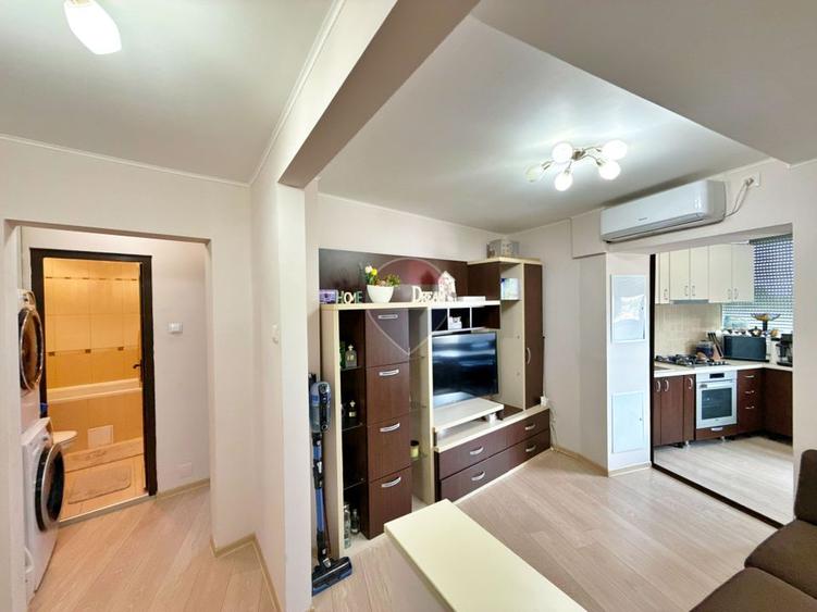 Apartament cu 2 camere de vânzare în Aradul Nou, Arad