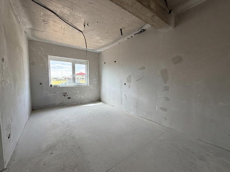 Duplex 4 camere - 3 bai - izolat fonic - aproape de Kaufland