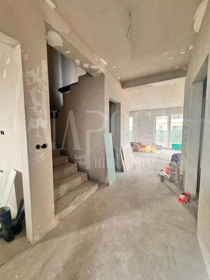 Casa 5 camere de vanzare in Chinteni