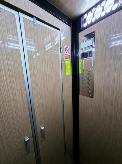3 camere Titan Parc - Metrou
