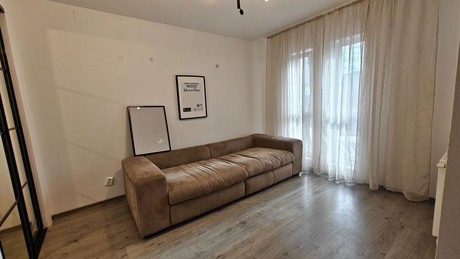 Spatiu birouri, 4 camere, parter, curte proprie, parcare, zona BMW