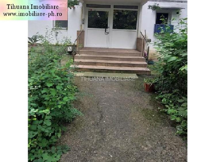 Apartament 2 camere de vanzare: Nord-(Cameliei) cubulet,etajul 2. - 10
