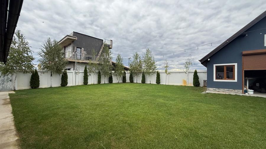 Vila 4 camere+terasa+curte proprie